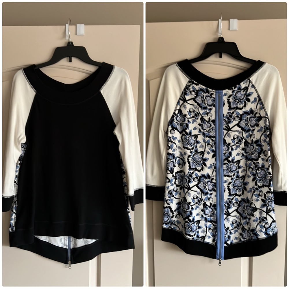 Chico’s Zenergy Floral Back Zipper Top